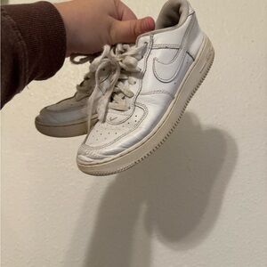 Kids White AF1 Shoes
